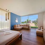 Nyaraló Ferienvilla 'madaba' Mit Blick Aufs Wasser By Interhome *