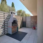 Ferienvilla 'madaba' Mit Blick Aufs Wasser By Interhome Nyaraló Bardolino