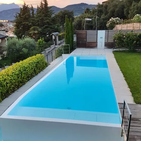 Ferienvilla 'madaba' Mit Blick Aufs Wasser By Interhome بيت للعطل باردولينو