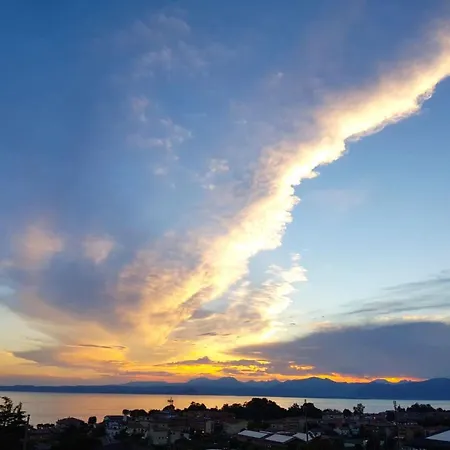 Nyaraló Ferienvilla 'madaba' Mit Blick Aufs Wasser By Interhome