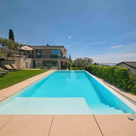بيت للعطل Ferienvilla 'madaba' Mit Blick Aufs Wasser By Interhome *