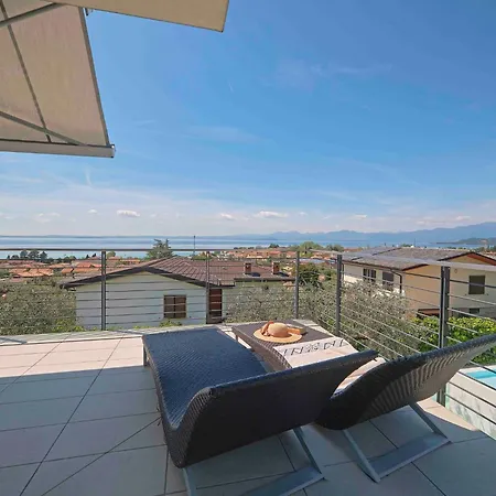 Ferienvilla 'madaba' Mit Blick Aufs Wasser By Interhome باردولينو